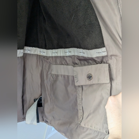 Calvin Klein Puffer Jacket Beige Taupe Fitted Faux Fur Hoodie Size S - Picture 7 of 8